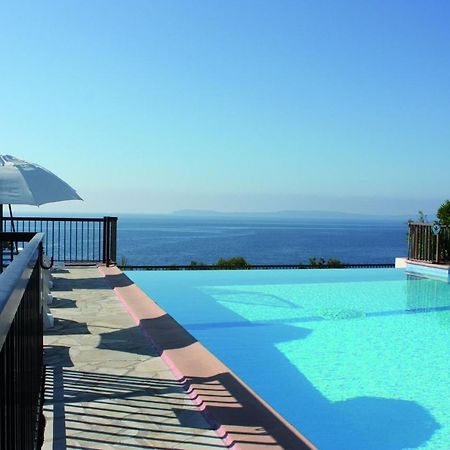 Residence Goelia Le Domaine De La Pinede Le Lavandou Eksteriør billede