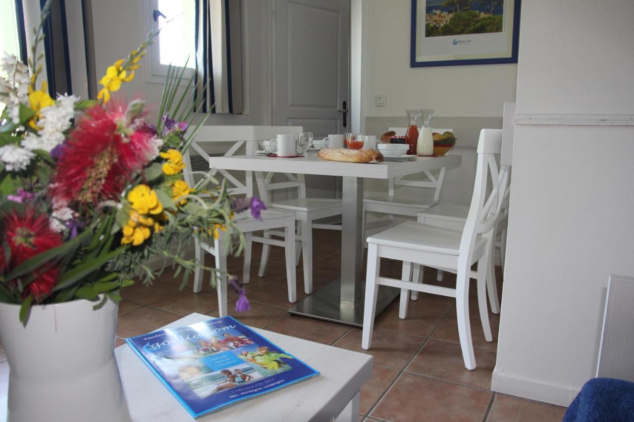 Residence Goelia Le Domaine De La Pinede Le Lavandou Eksteriør billede