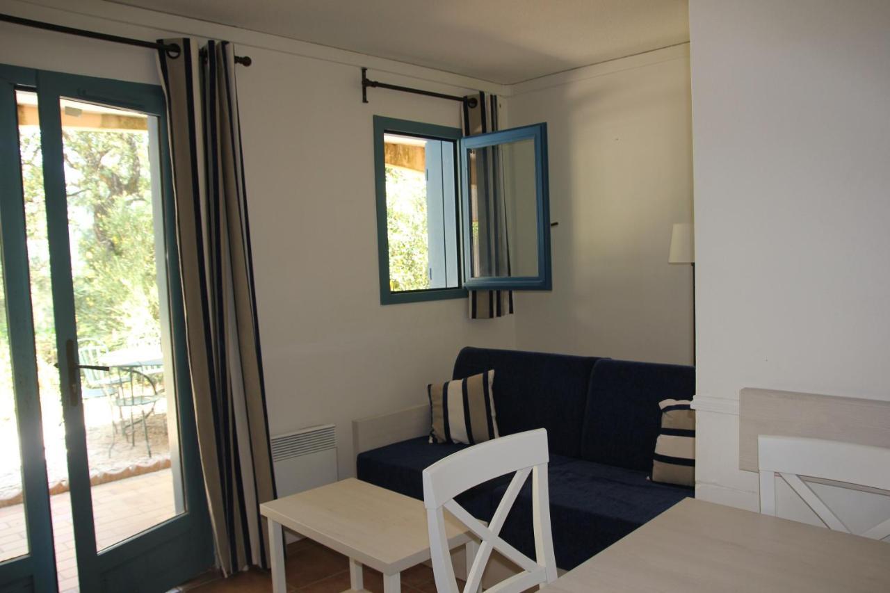 Residence Goelia Le Domaine De La Pinede Le Lavandou Eksteriør billede