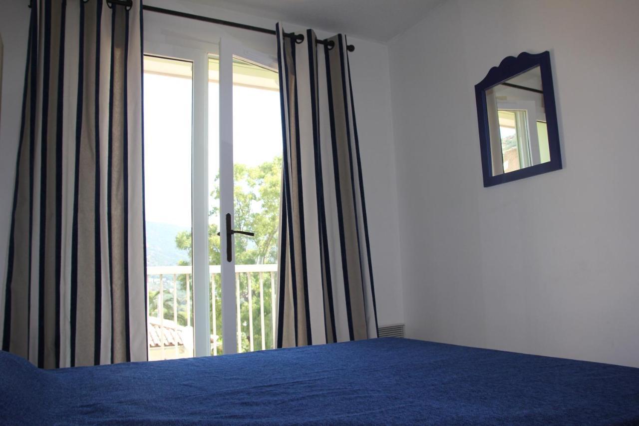 Residence Goelia Le Domaine De La Pinede Le Lavandou Eksteriør billede