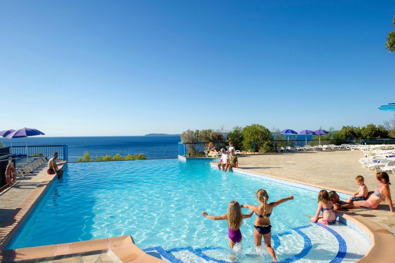 Residence Goelia Le Domaine De La Pinede Le Lavandou Eksteriør billede