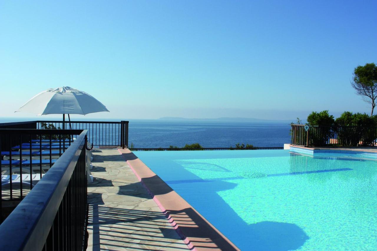 Residence Goelia Le Domaine De La Pinede Le Lavandou Eksteriør billede